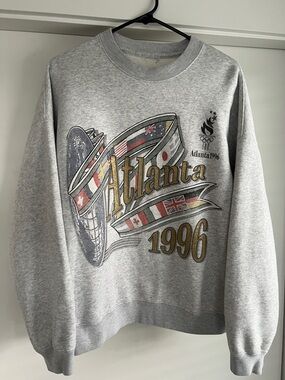 Abercrombie Graphic Crewneck
